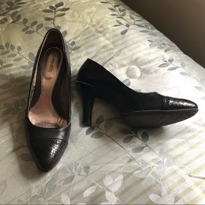 Sole Sensability pumps